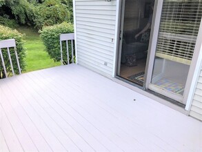 79 Deer Run Trail, Unit c/o EWC Properties LLC in Manchester, CT - Building Photo - Building Photo
