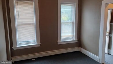 411 N Montgomery St in Trenton, NJ - Building Photo - Building Photo