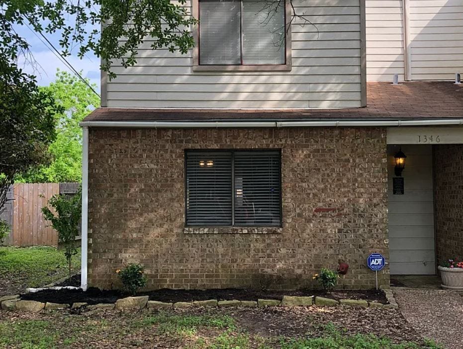 1346 Airline Dr, Unit 1346 in College Station, TX - Foto de edificio
