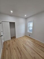 15 Voorhees St in Newark, NJ - Building Photo