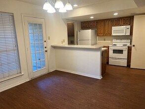 900 Kilkenny Ct in Denton, TX - Building Photo - Building Photo