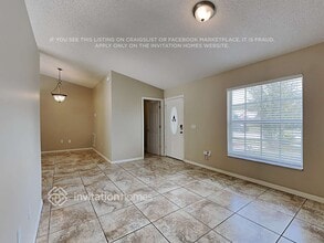 1718 Hazelton St NW in Palm Bay, FL - Foto de edificio - Building Photo