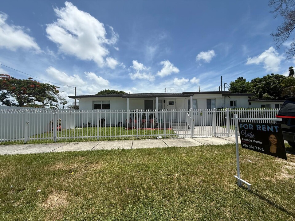 3440 SW 75th Ct in Miami, FL - Building Photo
