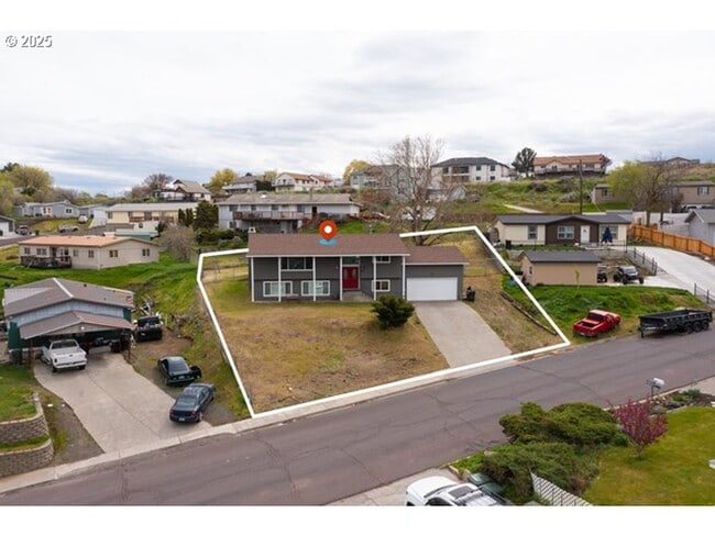 property at 9 Martin Dr