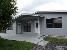 2725 SW 9th St, Unit 1 in Fort Lauderdale, FL - Building Photo