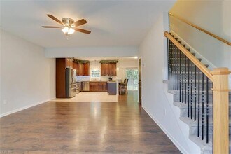 1477 Morgan Dr, Unit 2F in Hampton, VA - Building Photo - Building Photo