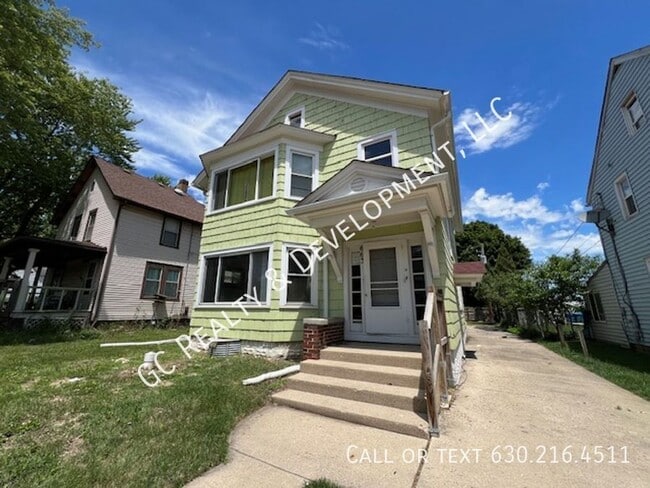 property at 663 Spruce St
