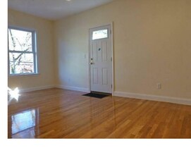 172 Fuller St, Unit 3 in Brookline, MA - Building Photo - Building Photo