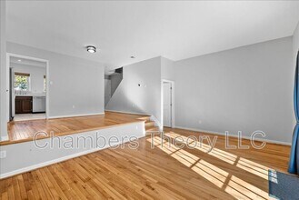 2146 Golf Course Dr in Reston, VA - Building Photo - Building Photo