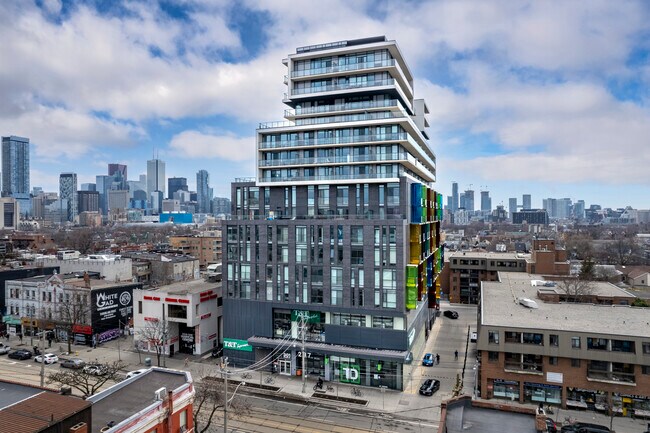 The College Condiminium At Spadina in Toronto, ON - Building Photo - Building Photo