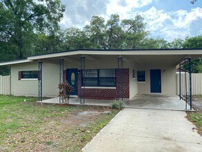 134 Wilson Dr in Lake Mary, FL - Foto de edificio - Building Photo