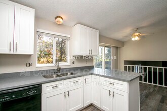 774 S Edinburgh Dr in Loveland, CO - Building Photo - Building Photo