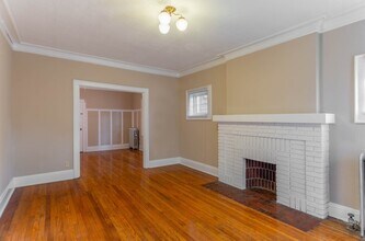 Duke-Crestview Apartments in Cleveland, OH - Building Photo - Building Photo