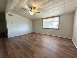 123 Stavena Rd in Wharton, TX - Building Photo - Building Photo