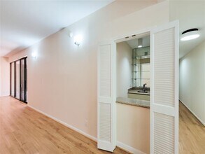9333 Memorial Dr in Houston, TX - Building Photo - Building Photo