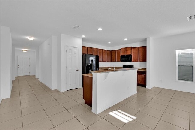 465 Ogelthorpe Dr in Davenport, FL - Foto de edificio - Building Photo
