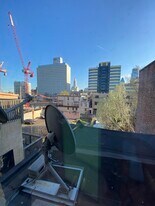 1508 Green St, Unit 2F in Philadelphia, PA - Building Photo