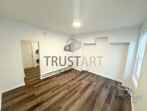 2325 N 16th St in Philadelphia, PA - Building Photo - Building Photo