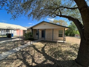 8614 Ludtke Ave in San Antonio, TX - Building Photo - Building Photo