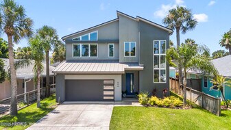 604 9th Ave S in Jacksonville Beach, FL - Building Photo