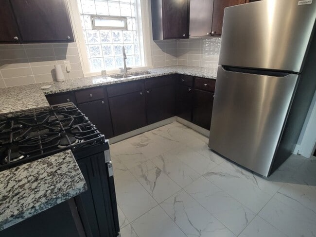 9719 S Prairie Ave in Chicago, IL - Building Photo - Building Photo