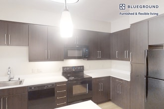 5200 Iron Horse Pkwy in Dublin, CA - Building Photo - Building Photo