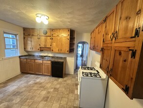 69 Conwell Ave, Unit 1 in Somerville, MA - Foto de edificio - Building Photo