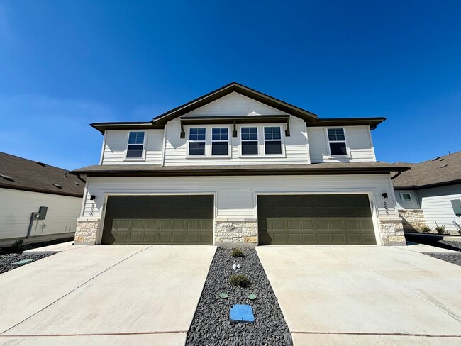 210-210 Nespral Dr in San Antonio, TX - Building Photo - Building Photo