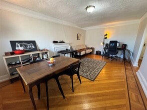 1 Broad Pkwy in White Plains, NY - Building Photo - Building Photo