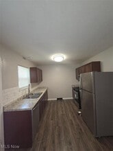 9421 Hilgert Dr in Cleveland, OH - Building Photo - Building Photo