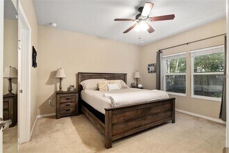 8771 SW 25 Rd in Gainesville, FL - Building Photo - Building Photo
