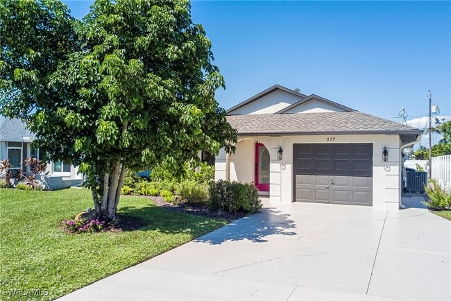 577 98th Ave N in Naples, FL - Building Photo - Building Photo