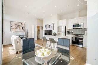 Parque on Park in Langley, BC - Building Photo - Building Photo