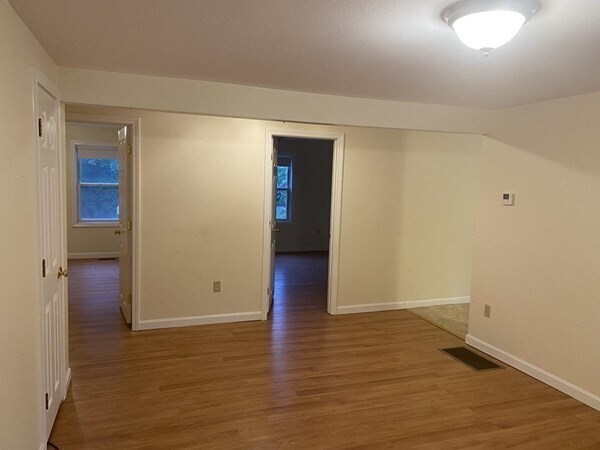 16 Broadway St in Westford, MA - Building Photo