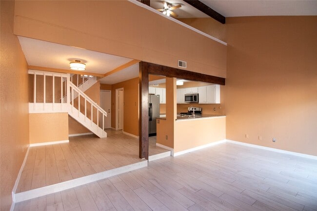 3162 Windchase Blvd in Houston, TX - Building Photo - Building Photo