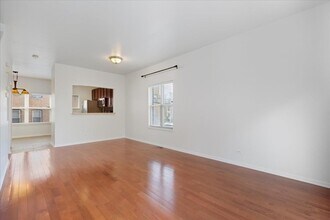 4530 S Woodlawn Ave in Chicago, IL - Foto de edificio - Building Photo