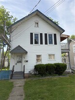 524 W 1st St in Elmira, NY - Building Photo