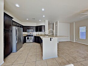 1031 Maple Pines Ave in North Las Vegas, NV - Building Photo - Building Photo