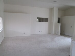 1018 Elliot Park Ave in North Las Vegas, NV - Building Photo - Building Photo