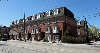 1506-1522 Queen St E in Toronto, ON - Building Photo - Building Photo