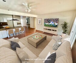 73073 Santa Rosa Way in Palm Desert, CA - Building Photo