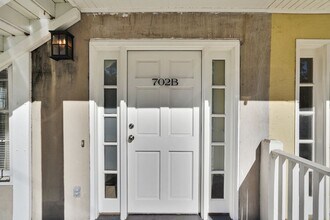 702 Tattnall St in Savannah, GA - Building Photo - Building Photo