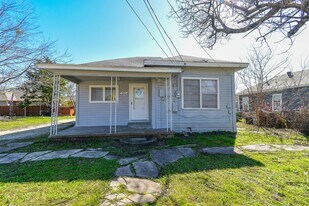 3715 Eutopia St in Greenville, TX - Building Photo