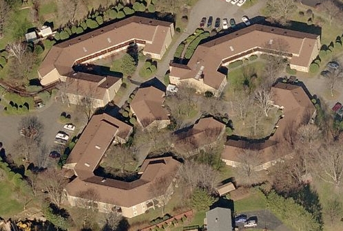 Parish Court in Fairfield, CT - Building Photo