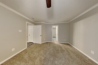 3906 Falvel Shadow Creek Dr in Spring, TX - Foto de edificio - Building Photo