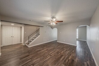 1756 Belshire Ct in Fort Worth, TX - Building Photo - Building Photo