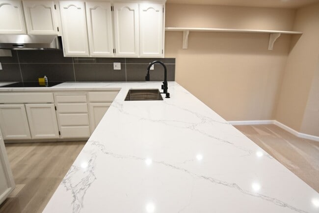 5976 Post Oak Cir in San Jose, CA - Building Photo - Building Photo