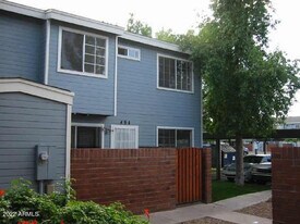 2301 E University Dr in Mesa, AZ - Building Photo