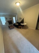 430 Hillsborough St in Chapel Hill, NC - Building Photo - Building Photo