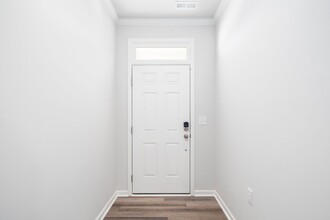1826 Porch Swing Way in Apex, NC - Building Photo - Building Photo
